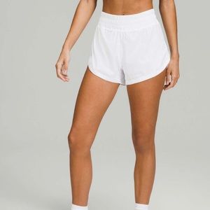FiNAL SALE lululemon track that shorts